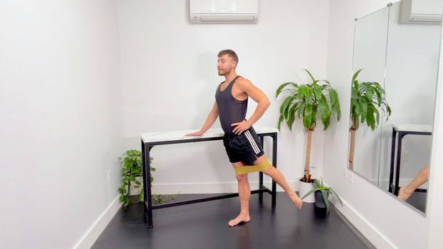 Lengthen & Strengthen Beginner Barre