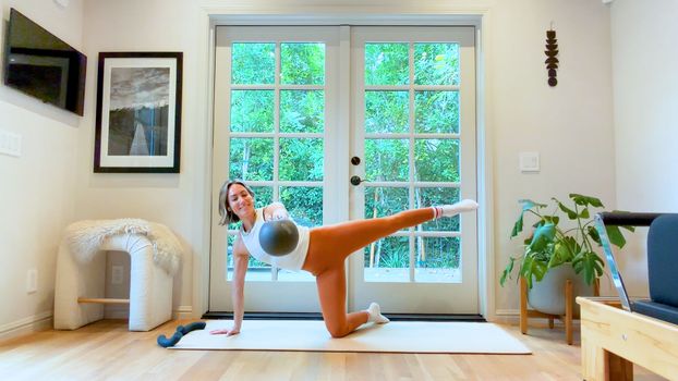 Side Body Pilates