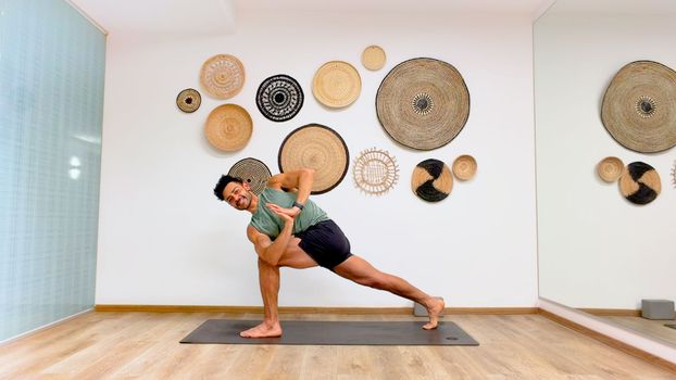Studio Style: Summertime Flow