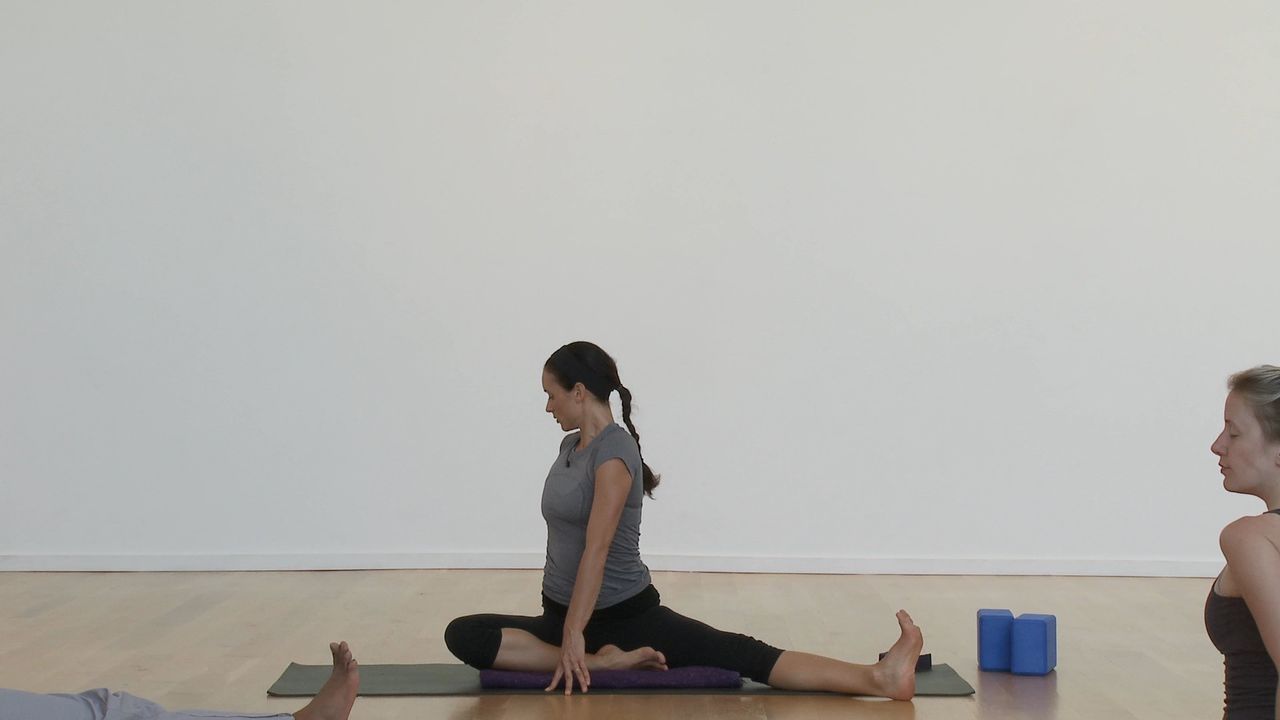 Hip & Hamstring Flow