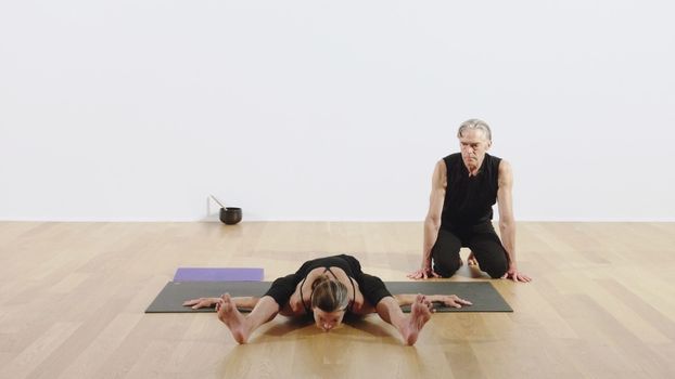 Build the Grounding Postures